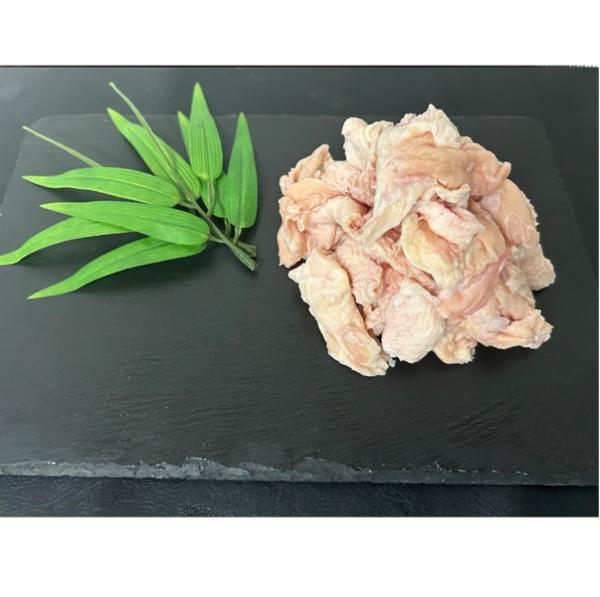 【新商品】【新商品】【国産】鶏皮カット1ｋｇ　6Ｐ