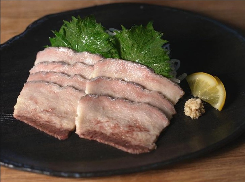 【送料込・初回数量限定】鯨肉サエズリブロック　150g　ミンク鯨