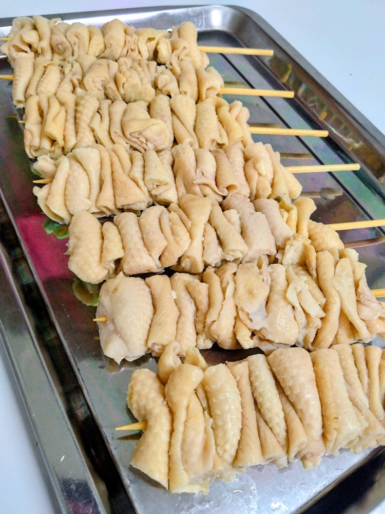 ジャンボとり皮串/やきとり/串焼き