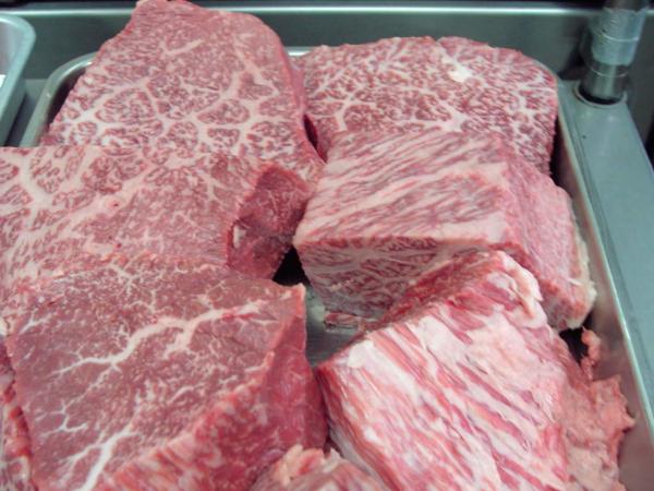 A5米沢牛もも500gカットぐりむきサク取りブロック極上冷凍0711