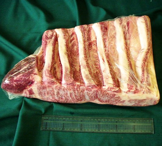 ★限定２枚【黒毛和牛A４以上サンカクバラ整形◎】チルド