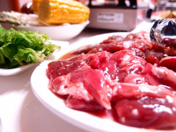 量販店向け　全国初の氷温熟成ジンギスカン「社長の成吉思汗」