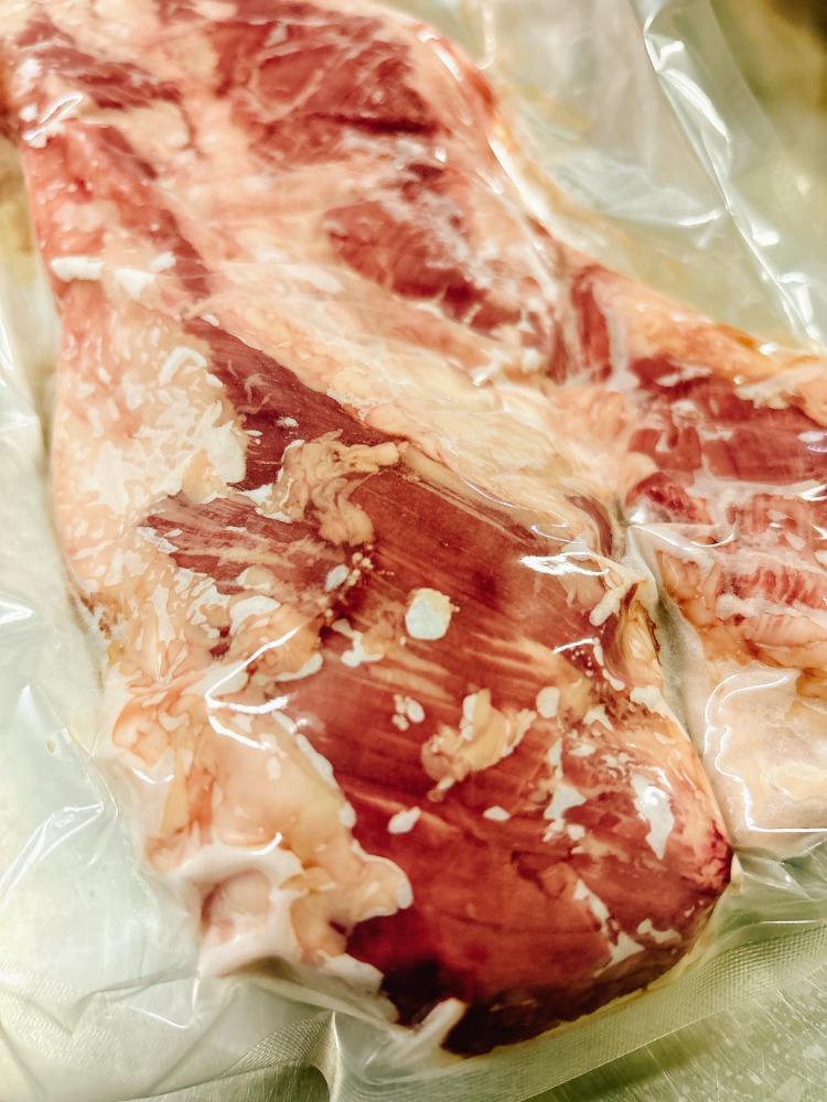 【九州産】黒毛和牛ハラミ（サガリ）（約1kg〜1.3kg）