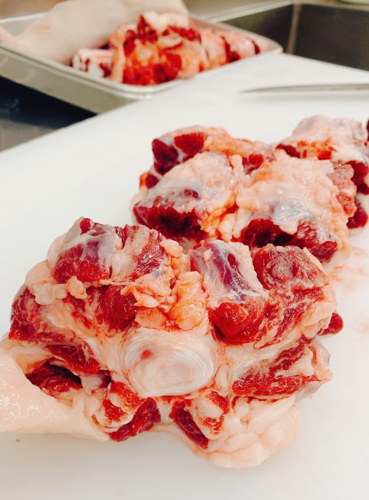 【九州産】黒毛和牛テール1頭分（約1kg〜1.5kg）