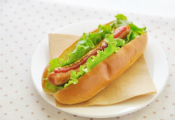 【国内加工】ホットドック用ソーセージ40g【大きさ均一】