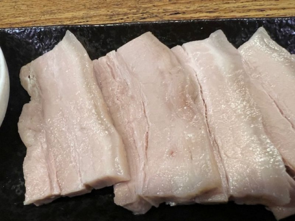 キムチに合う！むし豚（カット済・バラ肉・味付済）真空パック