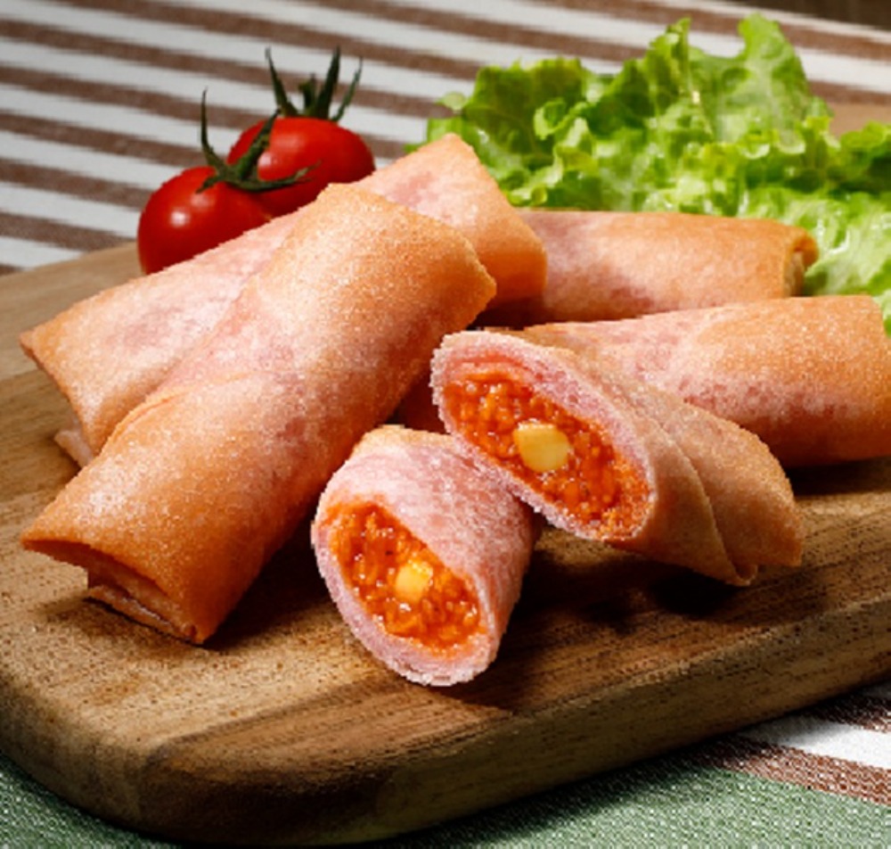 完熟トマトソースのピザロール