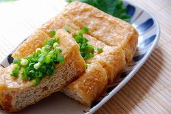 栃尾のジャンボ油揚げ　【新潟栃尾の伝統食品！特大サイズ！】