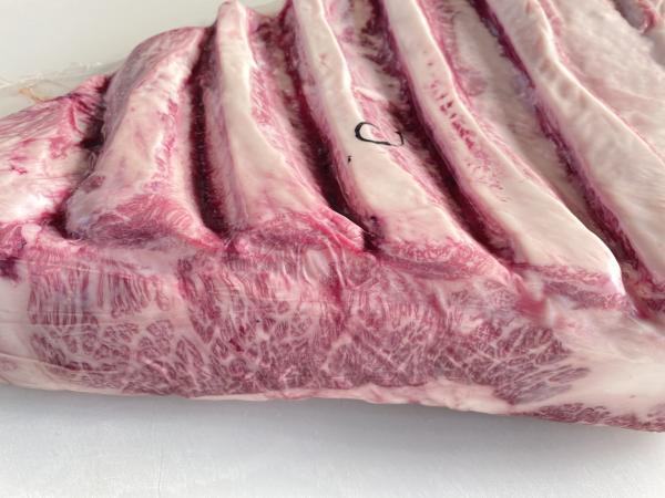 厳選黒毛和牛　三角バラ(サンカクバラ・特上カルビ)A4〜A5　