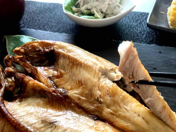 【北海道産】厳選開きほっけ　中(280〜330g)干物ひもの