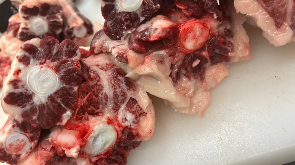 国産　近江牛テール　3分割　プロトン　鮮度抜群　不定貫