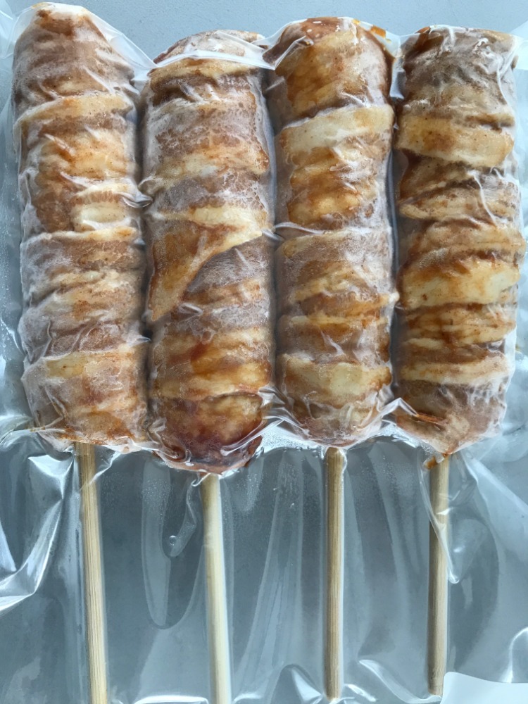 食べ応えあり！　ごま入り！肉巻きおにぎり串120g