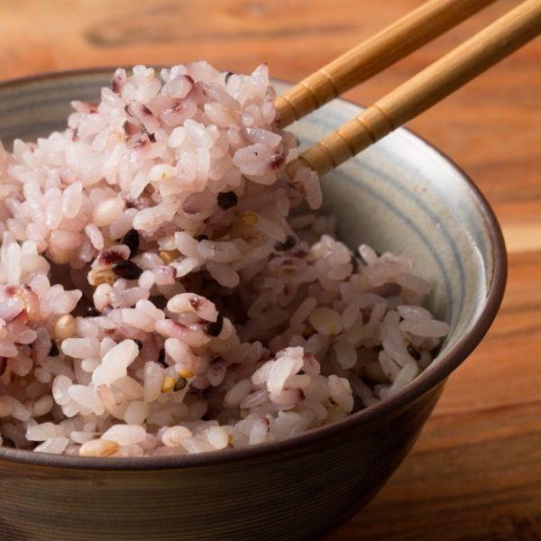胡麻香る十穀米 ジッパー付き【小分けタイプ】3kg（1kgx3袋）｜仕入れなら業務用食材卸売市場Mマート