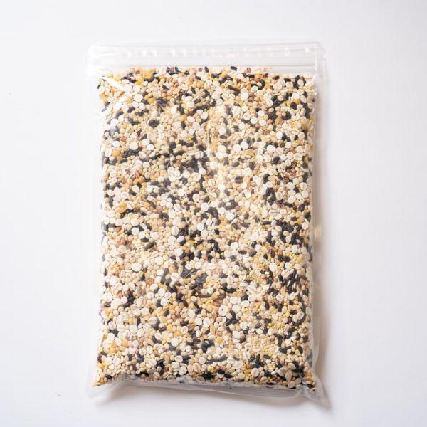 【国産雑穀米】胡麻香る十穀米　小分け／ジップ付真空保存袋