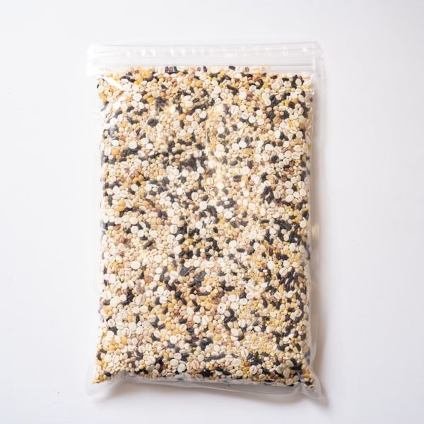 【国産雑穀米】栄養満点23穀米　小分け／ジッパー付真空保存袋