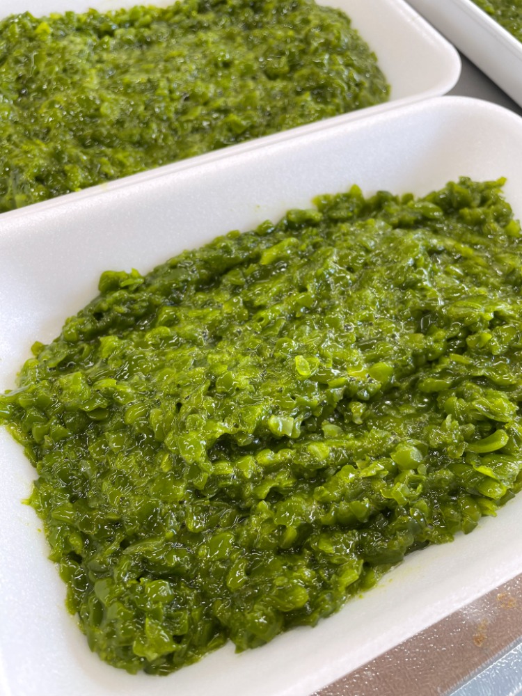 【冷凍】刻みめかぶ（湯通し済・味付なし）【三陸産】