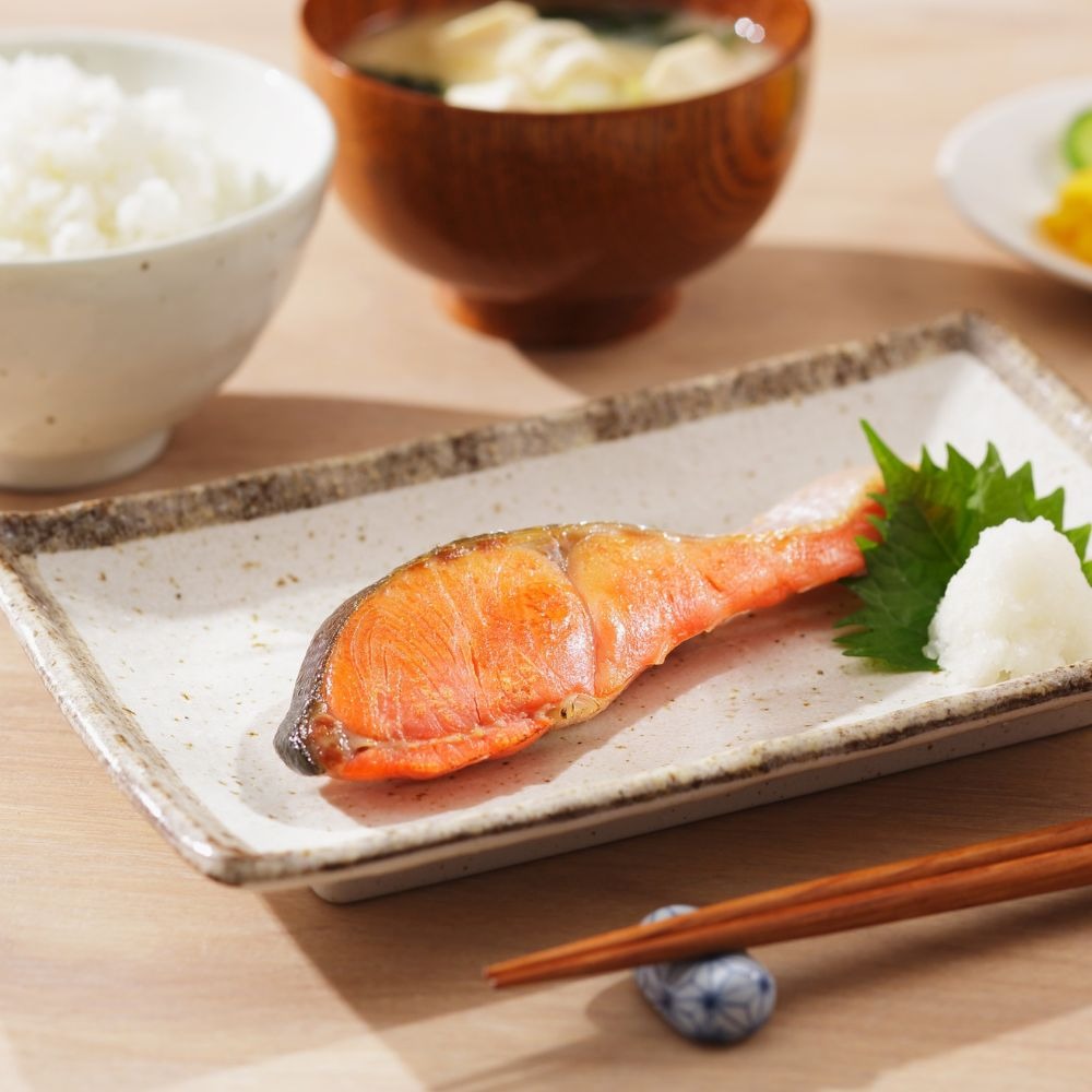 ＜サンプル＞紅鮭切身　1kg(9~11切)