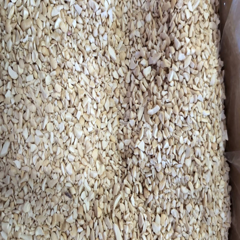 【送料無料】生カシューナッツブロークン