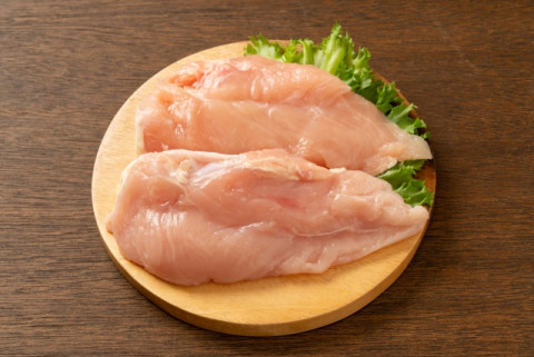 【送料無料】国産若鶏むね肉　皮なし