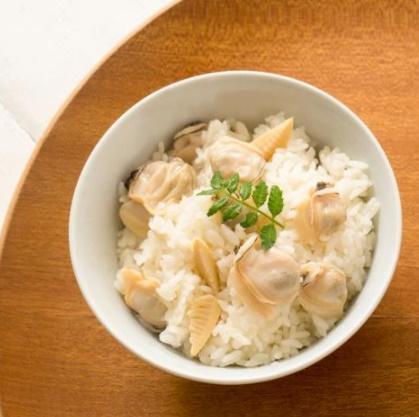 【送料無料】ボイルハマグリ　剥き身　300/500粒