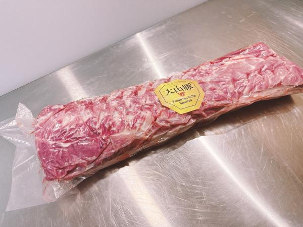 【新商品】【新商品】鳥取県産　大山豚　国産豚　1c/4本　ロース　豚ロース　冷蔵