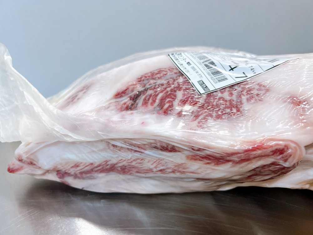 鳥取和牛　黒毛和牛　A5　イチボ　いちぼ　肉質良　冷蔵