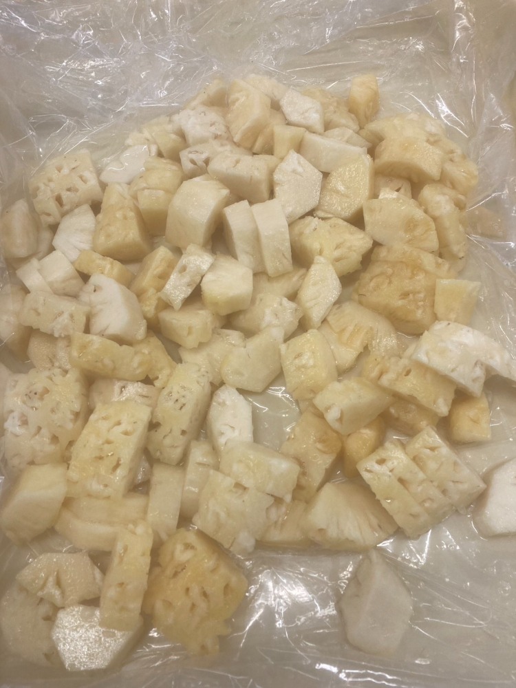 冷凍フルーツ　沖縄県産パインチャンク/パインアップル　1kg