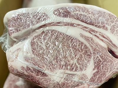 最高級j品　A5等級12番　鹿児島黒牛　リブロース