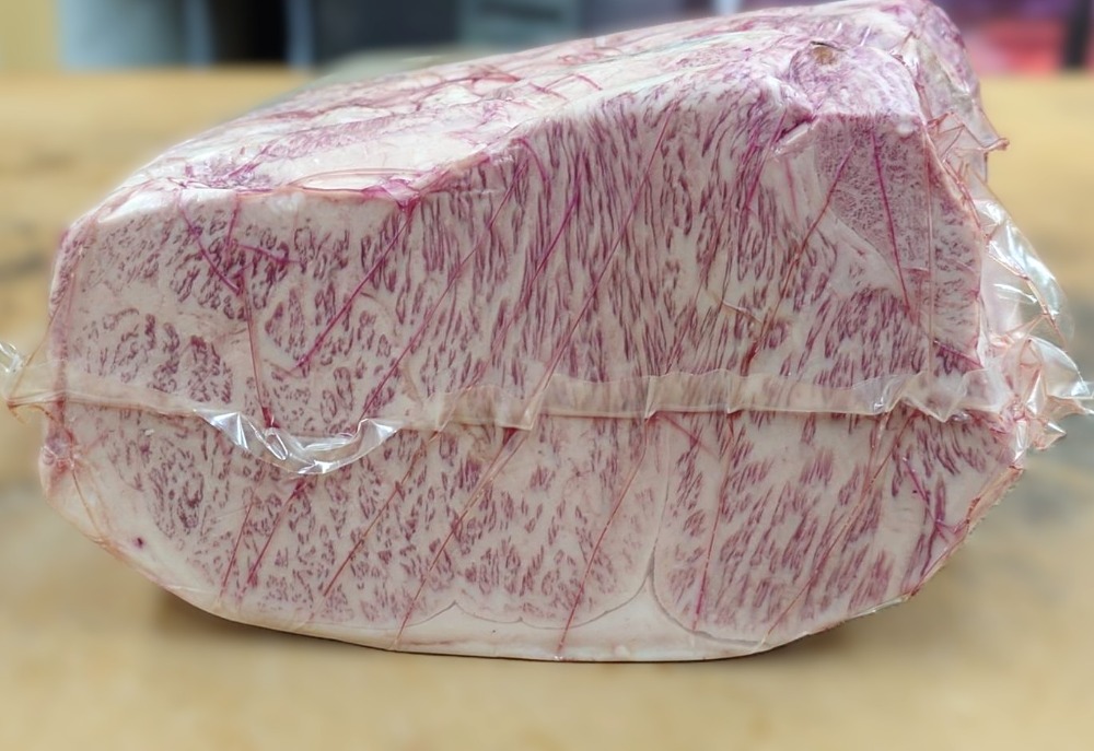 【A5】チルド鹿児島県産黒毛和牛A5サーロイン11〜12