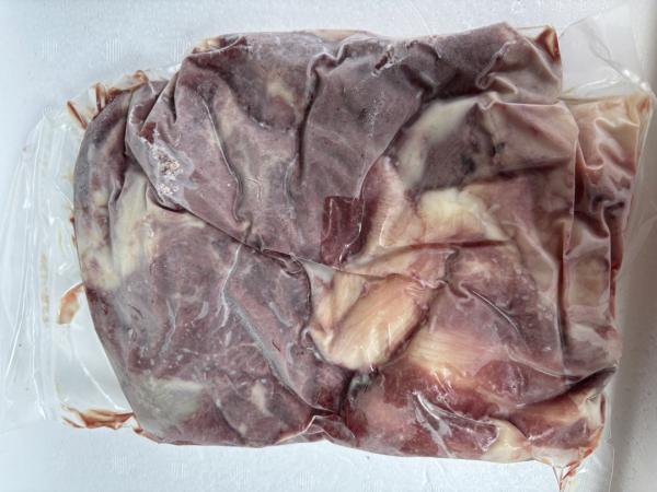 ☆熊本・カナダ産熊本肥育　馬肉　馬スジ　約1kg