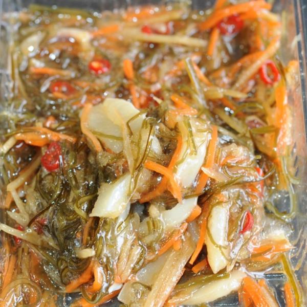 いか刺身入りごぼう昆布醤油漬　松前漬け　小鉢　酒肴