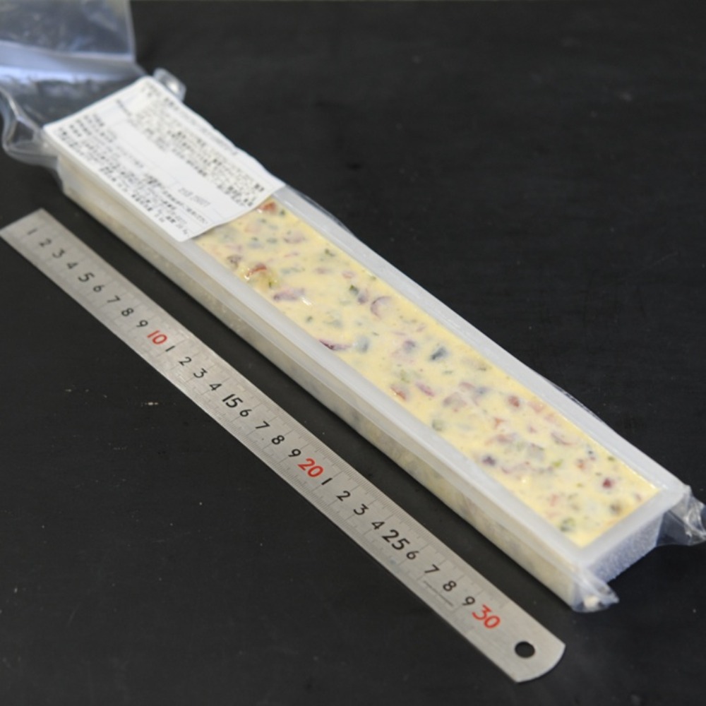 ドライフルーツとナッツのテリーヌ　チーズ　ミックスフルーツ