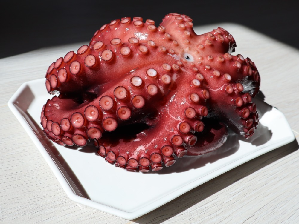 【宮城県産】冷凍真蛸まだこマダコ4kg（約400ｇ〜1000ｇ/一杯）