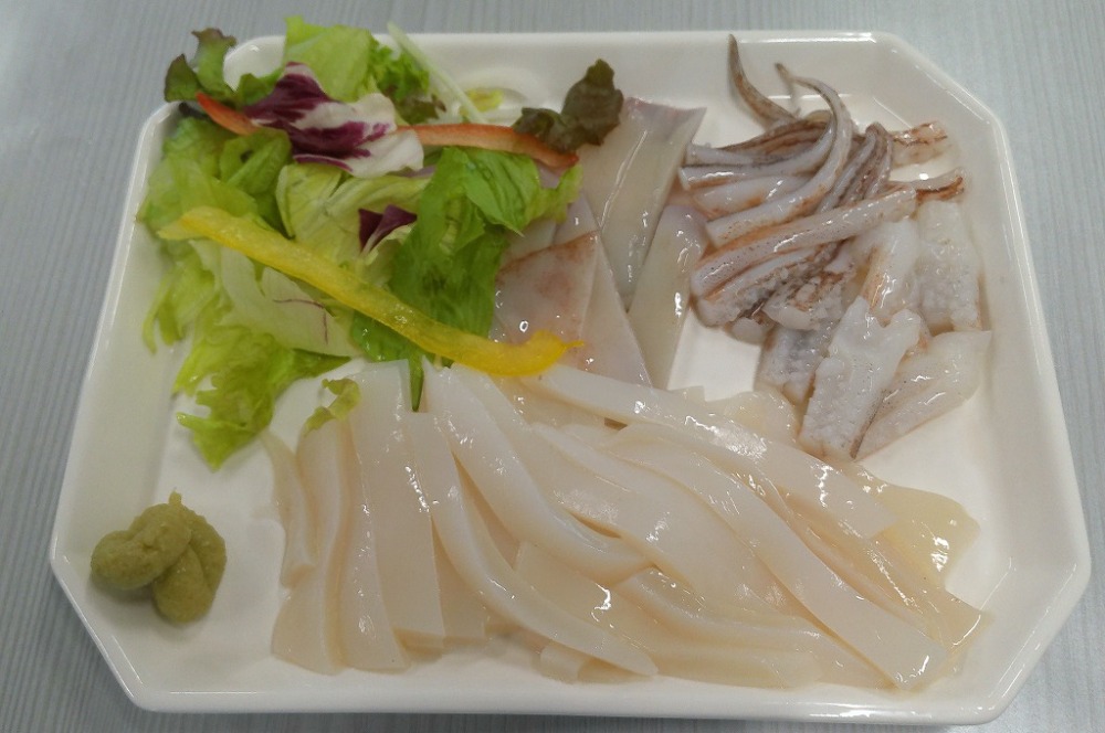 【宮城県石巻産】冷凍スルメイカ　約250-350ｇ/一杯　4kg