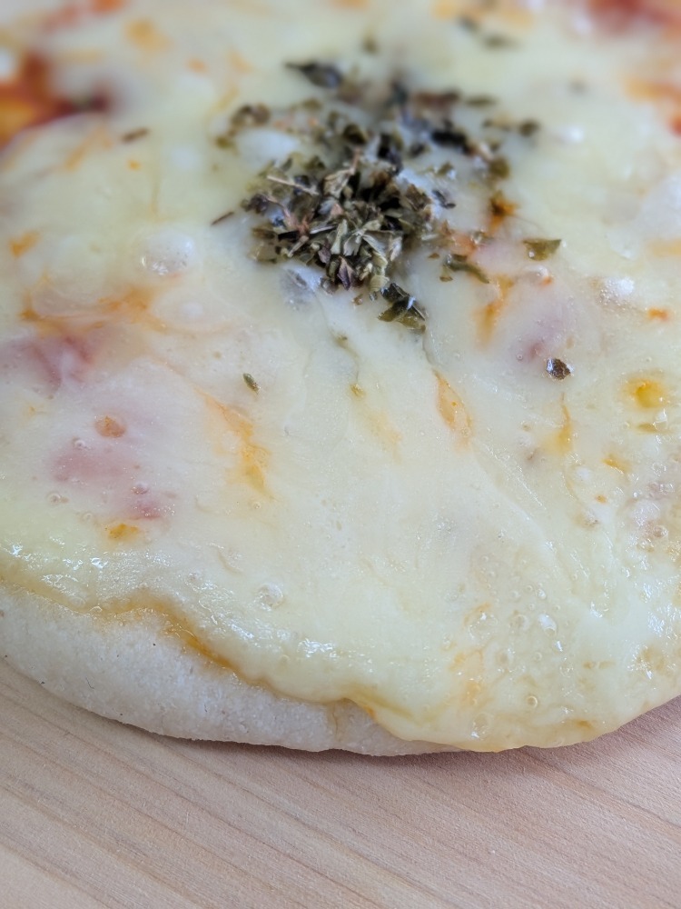 【国産米粉・お試し】ピザ　3種（トマト・バジル・カレー）x3枚