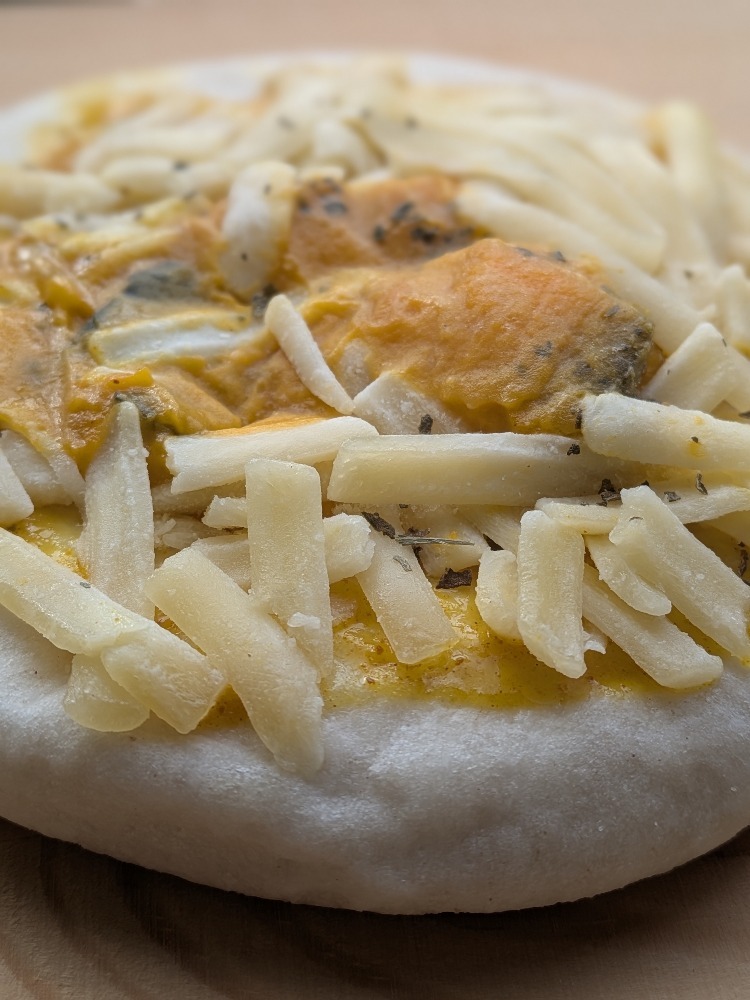 【焼くだけ・米粉を使った】かぼちゃカレーピザ　約53gx15枚