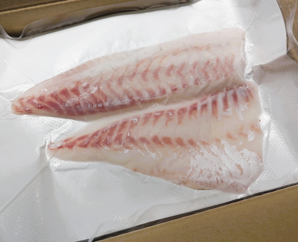 【朝活〆・生食用】養殖真鯛スキンレスロイン（皮無し）1kg刺身