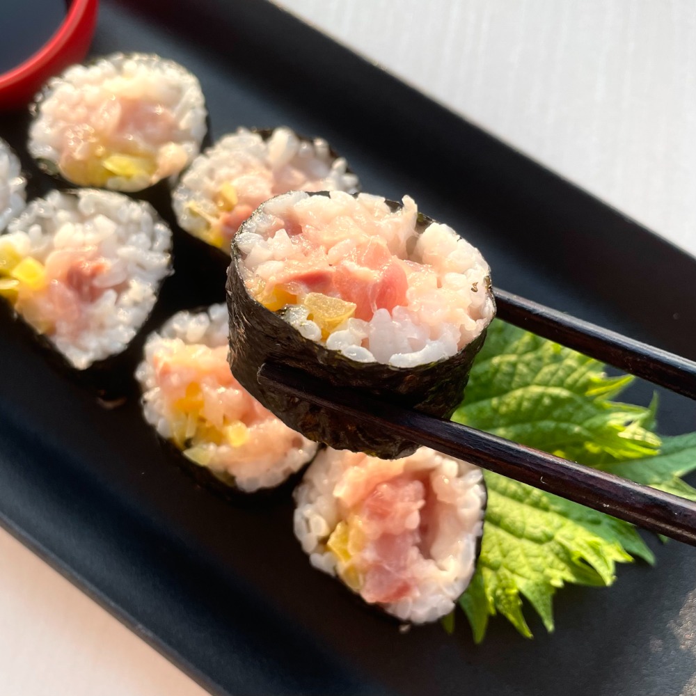 珍しい一品！ぶりたたき（ゆず風味）　３００ｇx３０パック