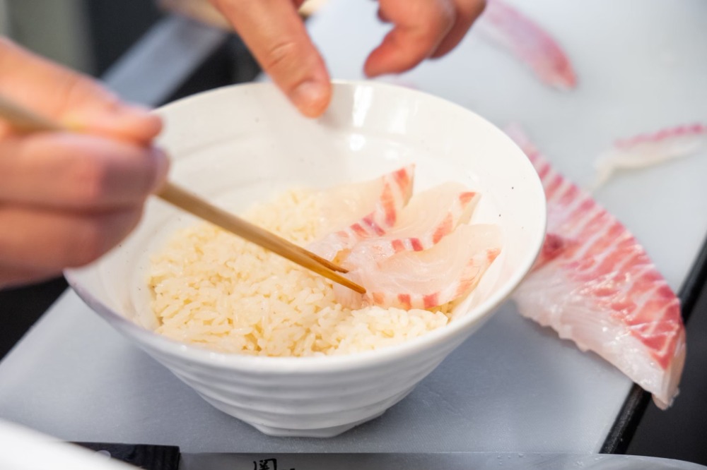 沼津産鯛ポーションカット約50g【冷凍真空100p】切り身