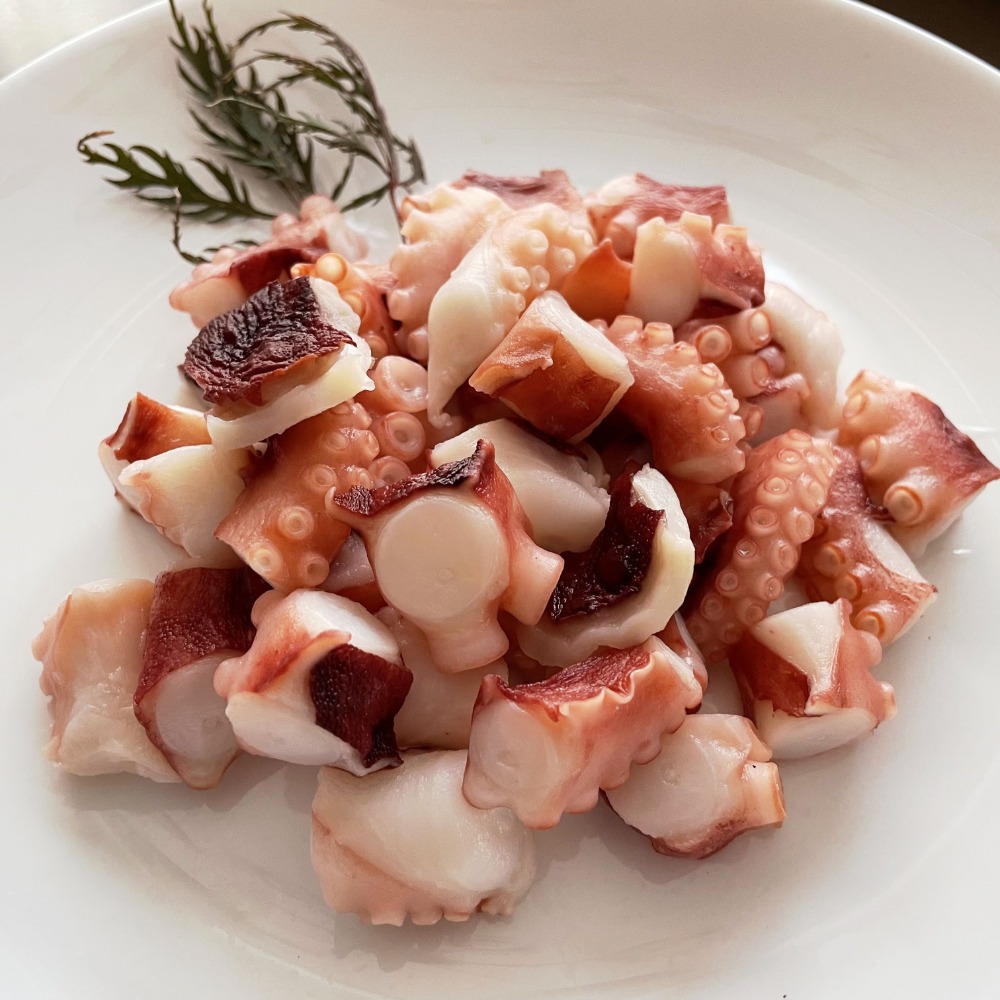 冷凍ボイル真蛸カット　3-5g/粒(240-290粒/kg)　1ケース