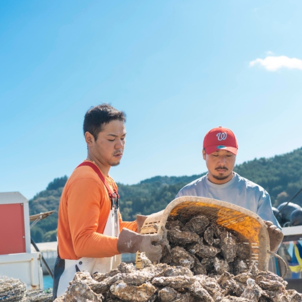 ［岩手県陸前高田産］生食用殻付き牡蠣　生牡蠣（約150g〜200g）