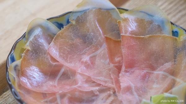 【国内自社加工】生ハム　スライス　100gx3パック　国産豚使用