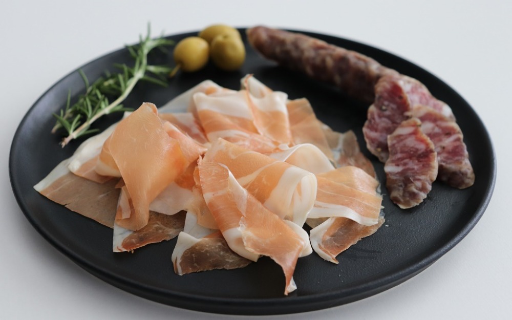 【長期熟成】生ハムブロック　コントラマサ　1kg　冷蔵チルド