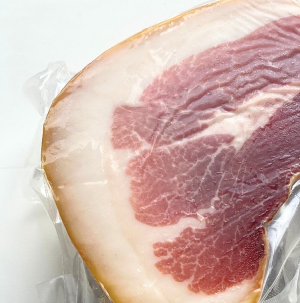 【国内自社加工】長期熟成　生ハムブロック　マサ（骨無し）1kg