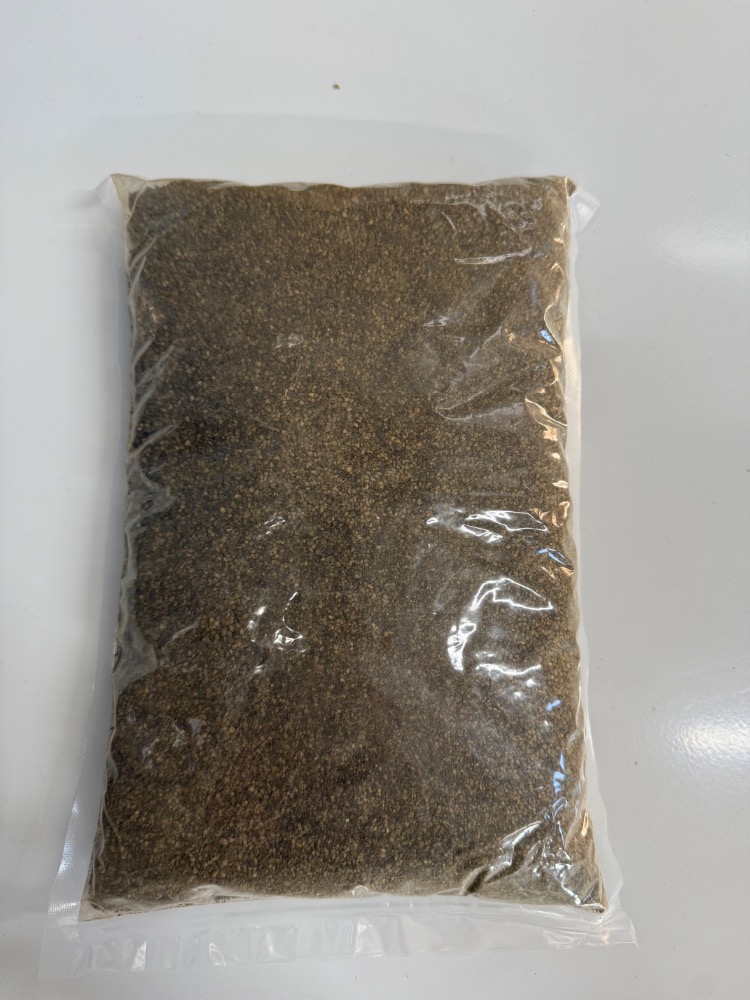 上質・高評価【カンボジア産】粗挽きブラックペッパー1kg