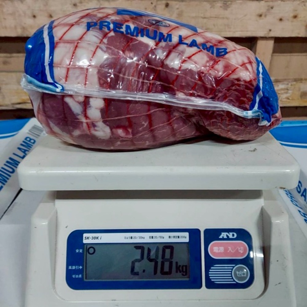 ◆正箱特価！AUST産ラムボンレスレッグ（ネット巻き）TP1122