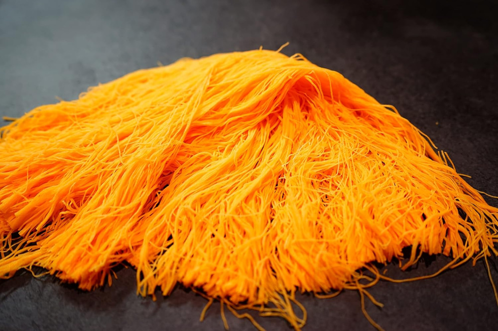 カラーカダイフ（オレンジ）　中東ルーツの細麺状の生地SF1554