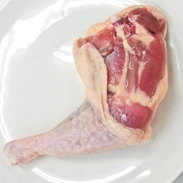 【数量限定特価！】特選赤鶏チキンレッグ　みつせ鶏240/260g0083