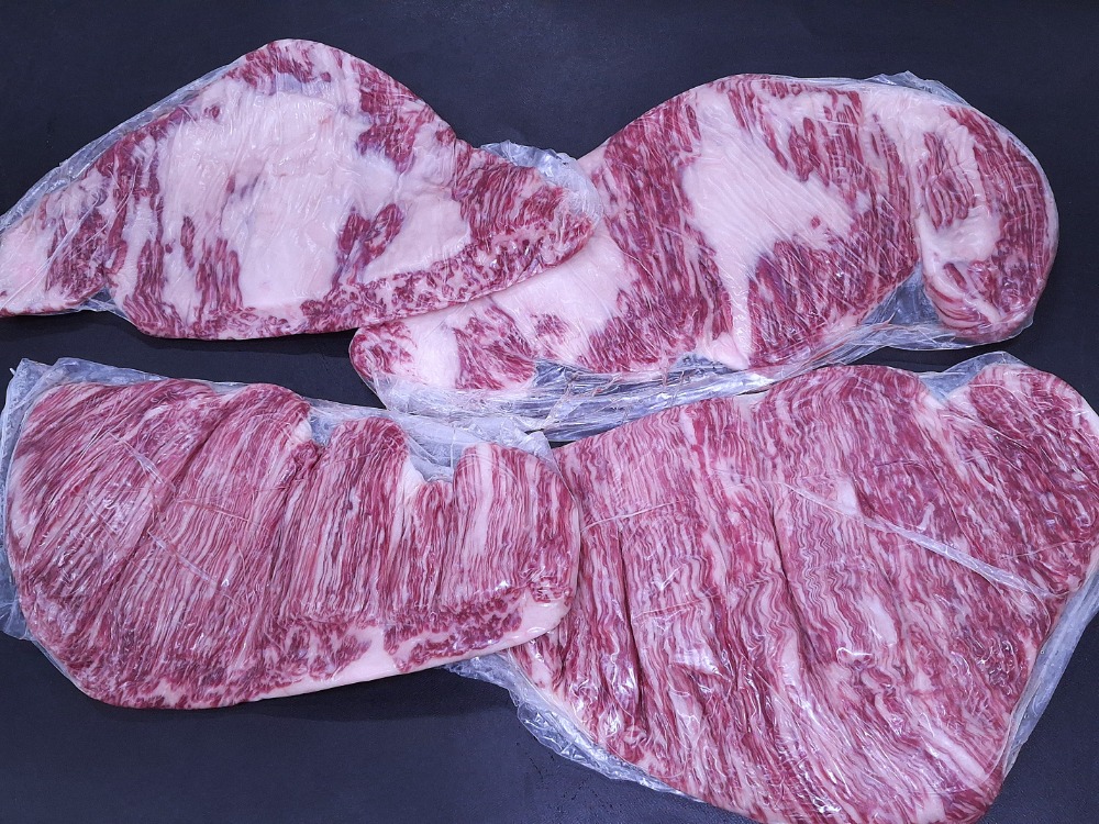 369C【佐賀牛５等級】特斜目切るだけ凍結1頭分