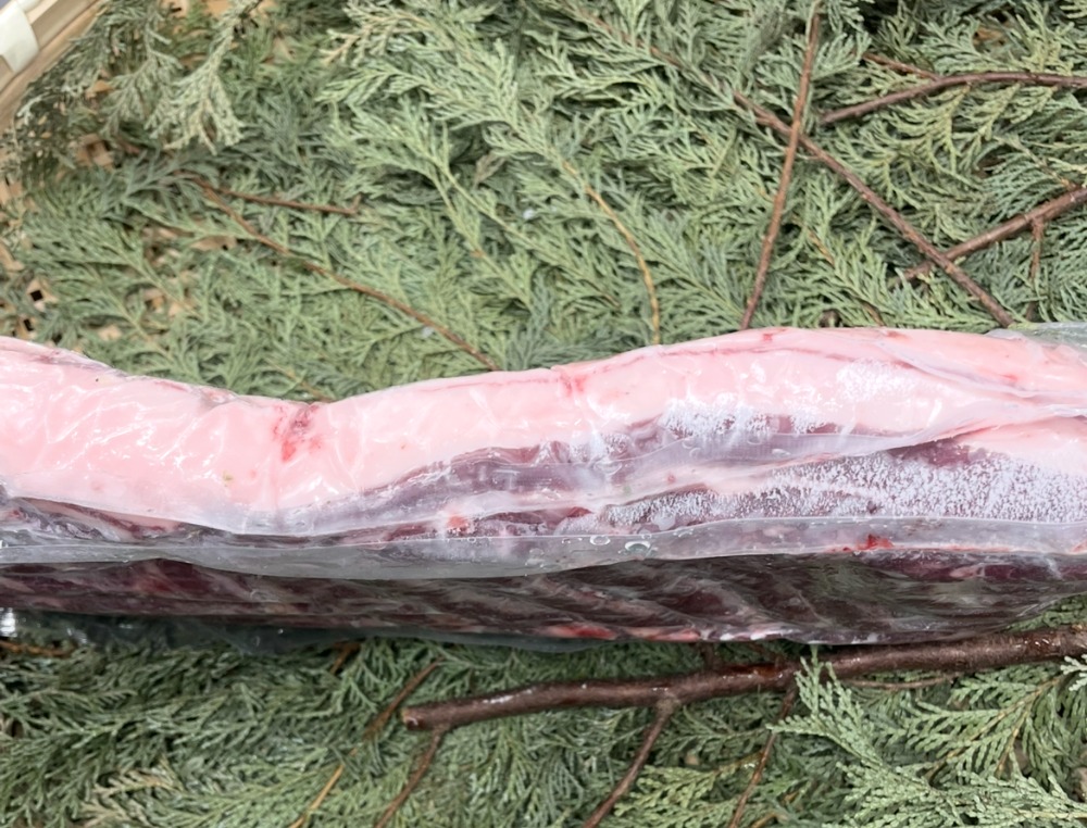 熊肉　ヒグマ肉　希少部位　ロングロイン（背ロース）　ジビエ